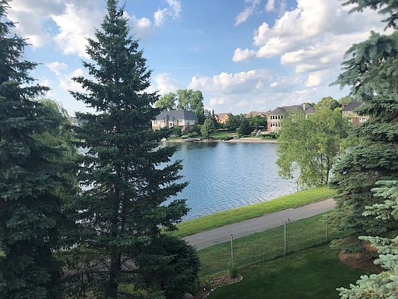 Lake View - North East