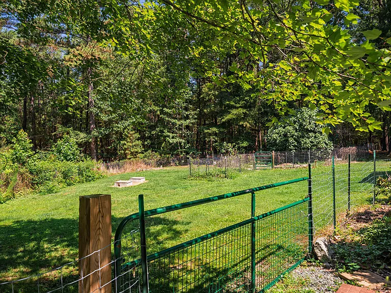 7 Twin Lakes Dr — Photo 42