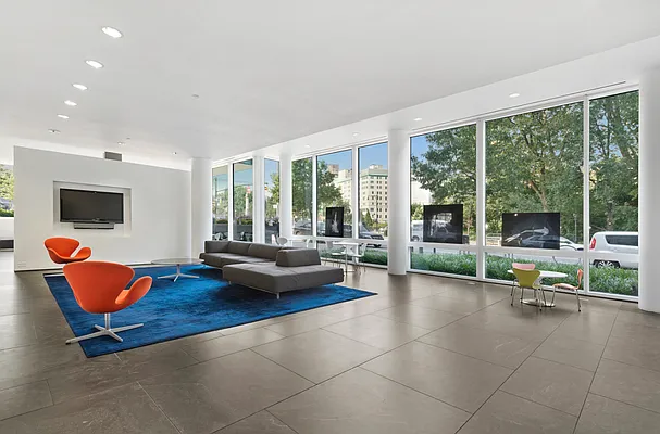 Rented by Compass | media 30