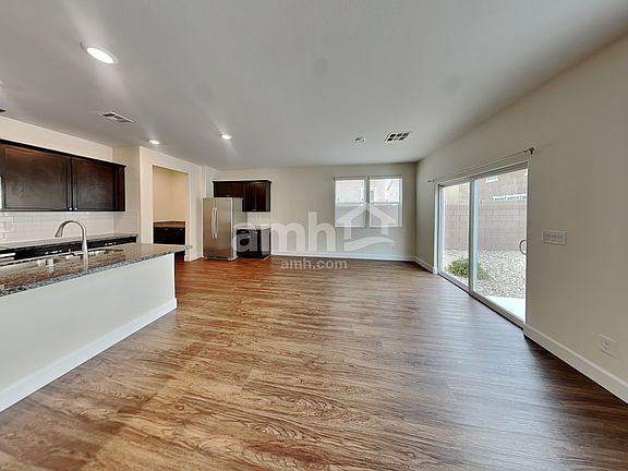 4th image of 9271 Baylee Bay Ct