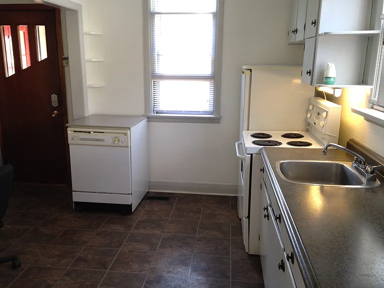 619 Fleet Ave #619 — Photo 21