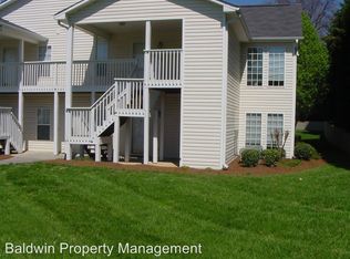 104 River Oaks Ct, Clemmons, NC 27012