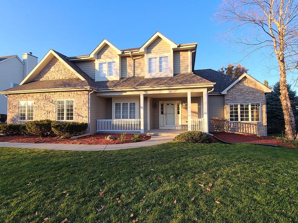 N54W17414 Walnut Way DRIVE, Menomonee Falls, WI 53051 | Zillow