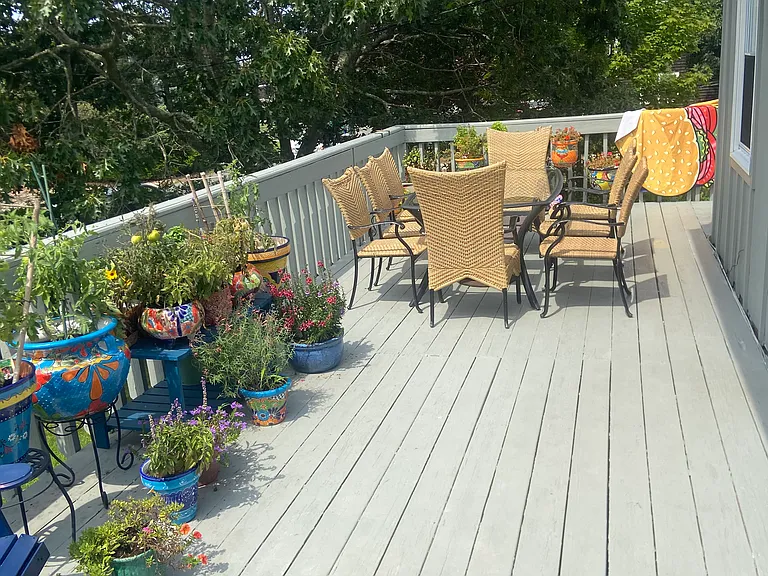 29 Mulford Ave — Photo 15