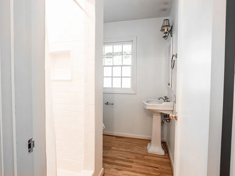 4527 SW 29th Ave — Photo 24
