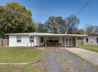 5522 Lynwood Rd, Pensacola, FL 32506