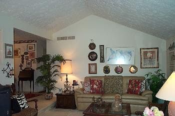 4th image of 20-8 Great Wood Ct