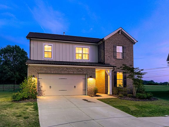 3rd image of 1003 Yearden Ln