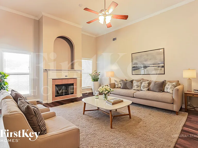8034 Mary Alice Way — Photo 4