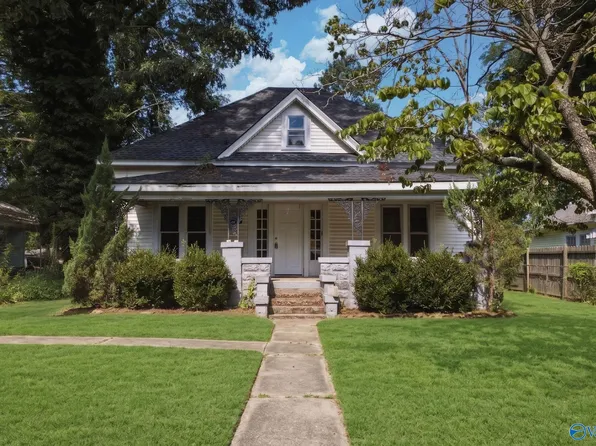 512 Darnell St, Boaz, AL 35957