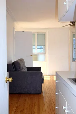 Rented by Keller Williams NYC | media 25