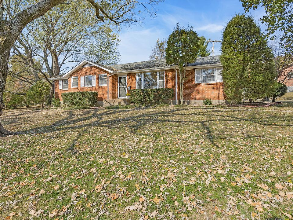 1st image of 2400 Melbourne Dr NE