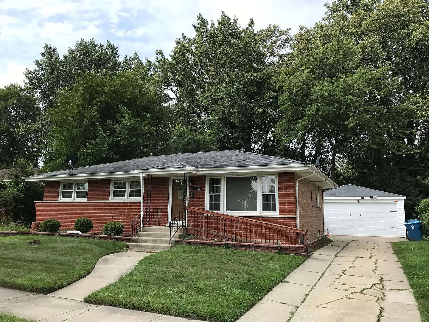 17066 Wausau Ave photo 1