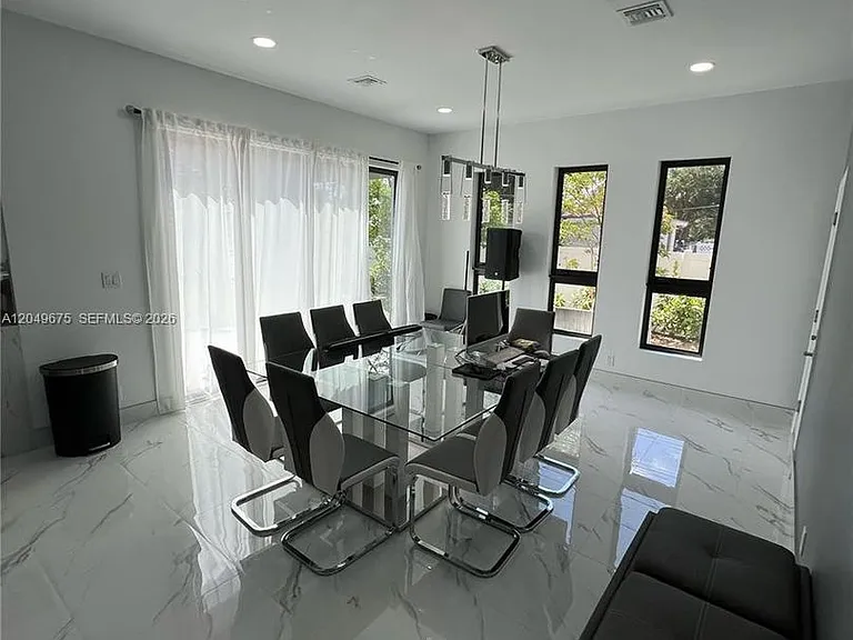 2342 McKinley St #Townhouse 3 — Photo 20