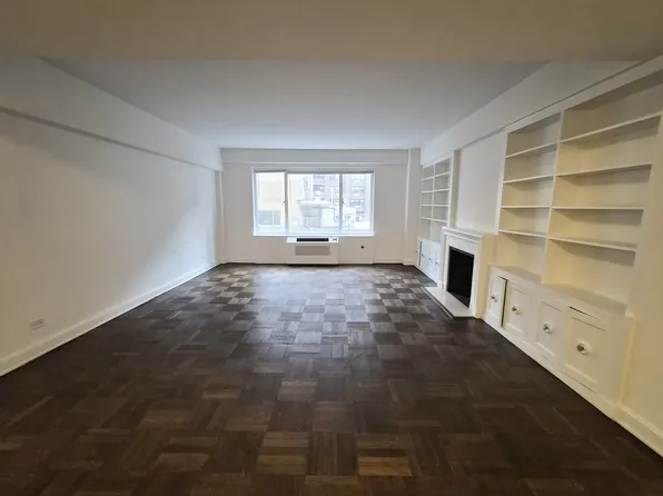 40 Central Park South image 1 of 13