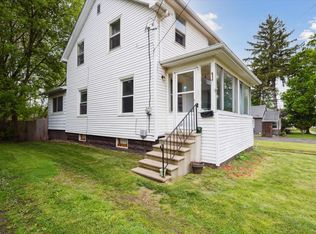 332 Adams St, Jackson, MI 49202