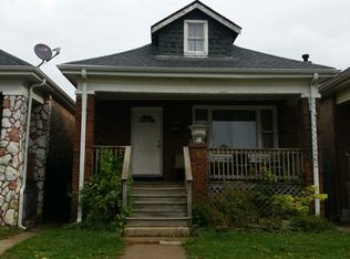 5719 S Fairfield Ave, Chicago, IL