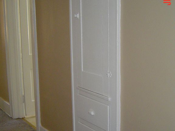 3rd image of 2783 Norwood St