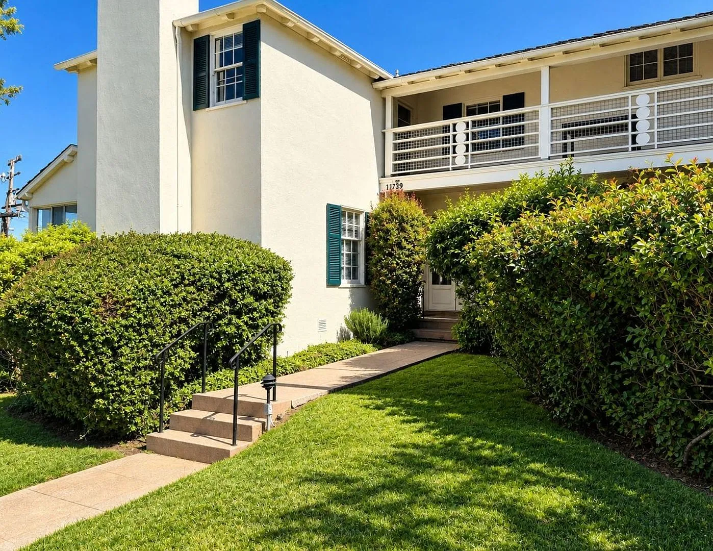 North Berkeley 3BR | 1,445 SF | Steps to UC Berkeley | Furnishing Options — Photo 3