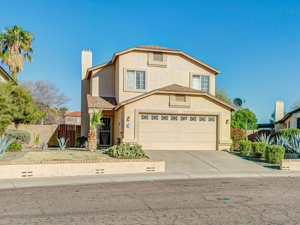 1st image of 8807 N 63rd Dr