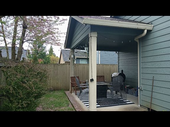 4th image of 10515 NE 67th Ave