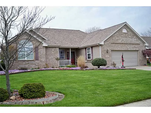 3911 Oakfield Dr photo 1