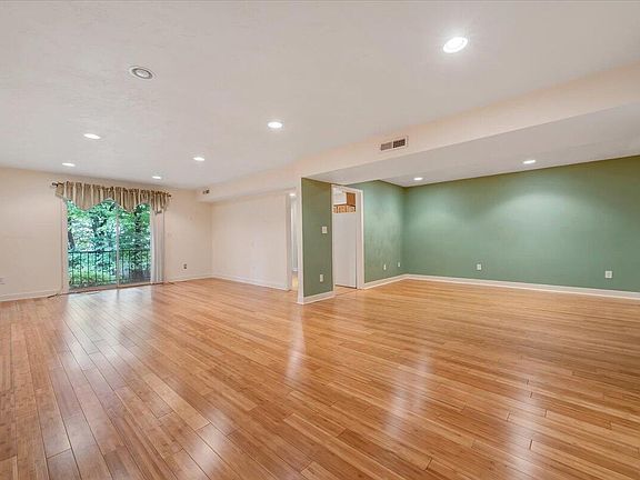 5th image of 3406 Kim Ct APT B7