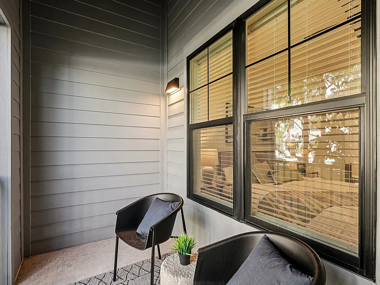 The Stadler Luxury Apartments — Photo 15
