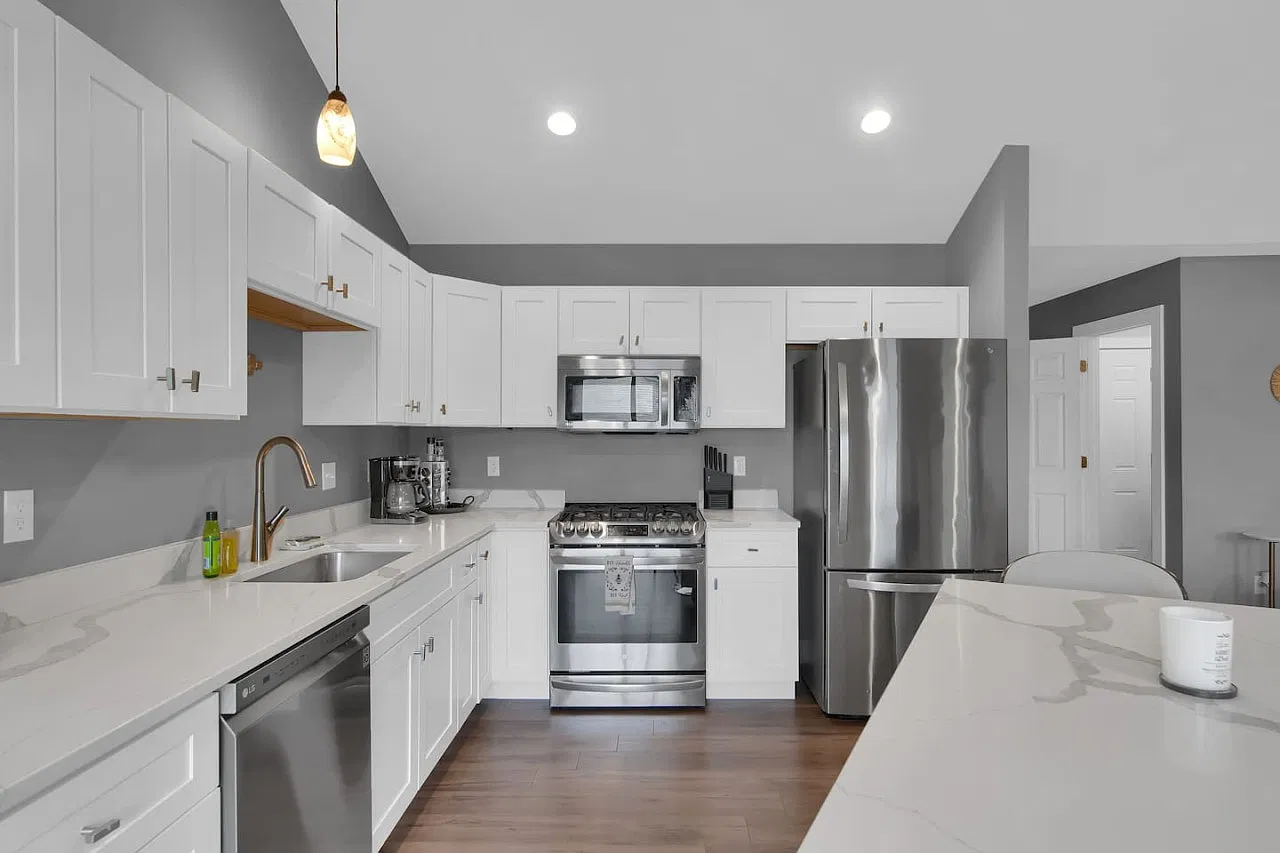 7080-7082 Huron St / Austin St **Paradise Cove - 2 - Vacation Rental — Photo 2