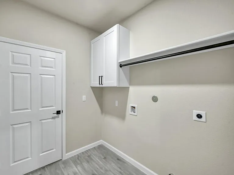106 Harbor Court Dr — Photo 31