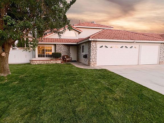 2nd image of 12613 Fox Tail Way