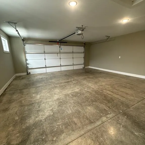 2034 Harmony Ln — Photo 17