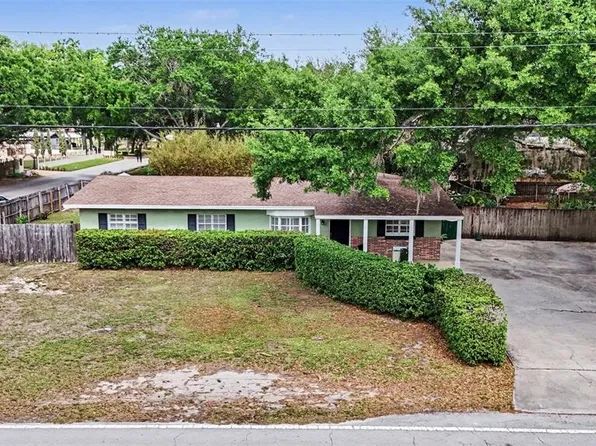 15402 Lake Magdalene Blvd, Tampa, FL 33613