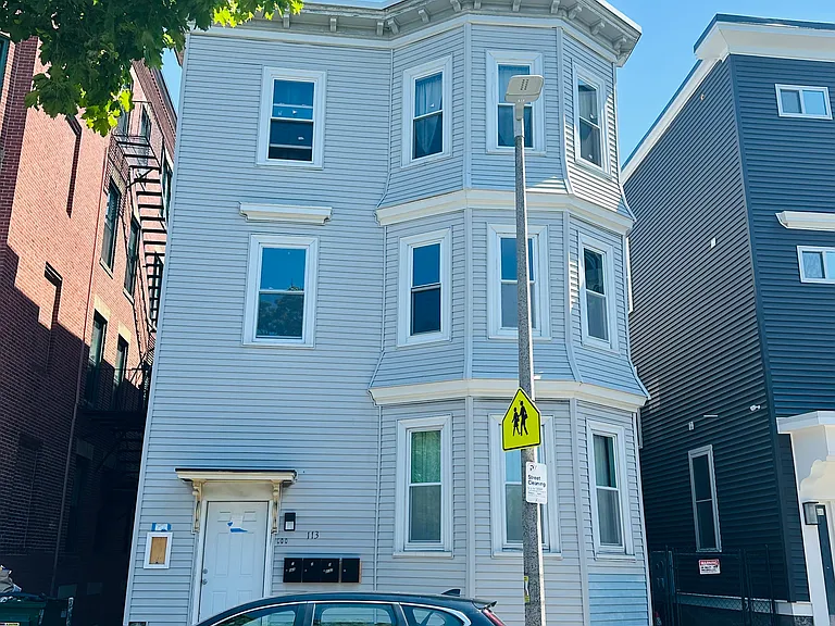 113 Dale St #2 — Photo 11