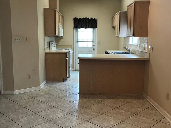 5th image of 5067 Mint Hill Ct