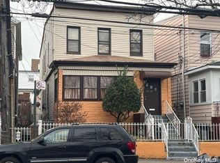 4604 Junction Blvd, Flushing, NY 11368