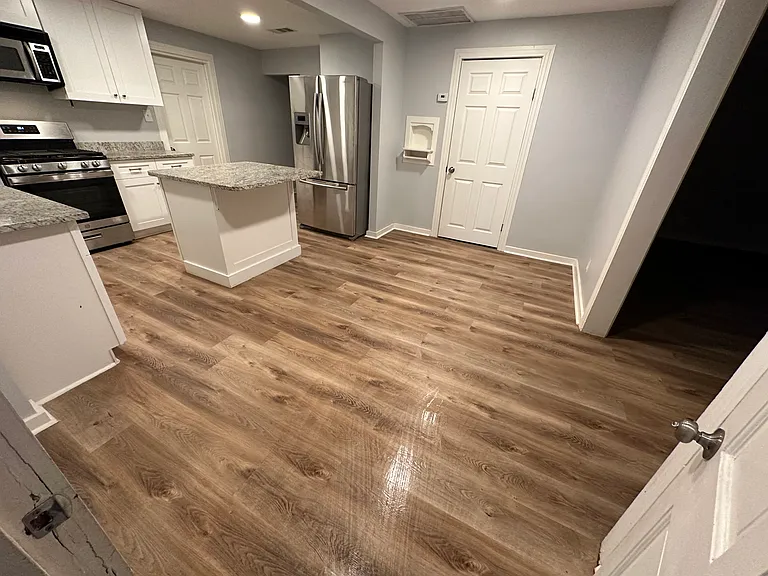 12219 Waters Park Rd — Photo 22