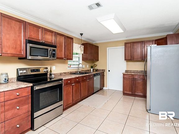 5th image of 119 Kingswood Dr