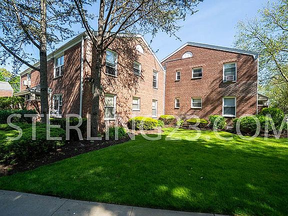 3rd image of 75 Edwards St APT 2C