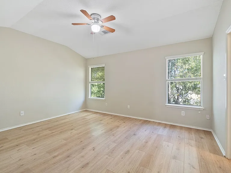 808 Flatters Way — Photo 18