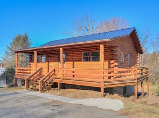 550 Colhoun St NE, Christiansburg, VA 24073