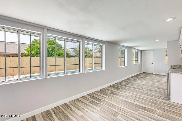 14018 N 44th Dr — Photo 28