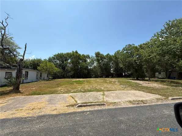 2509 Ozark St, Victoria, TX 77901