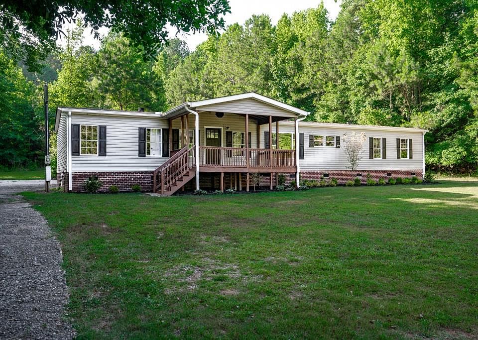 1st image of 290 Hightower Trl