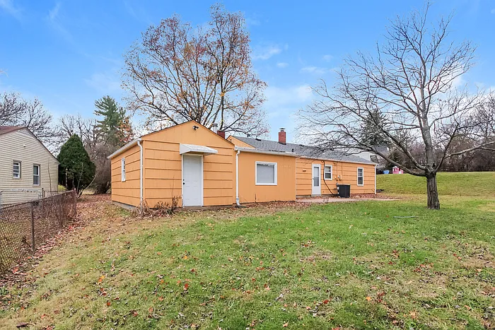 4931 Fairfield Cir — Photo 11