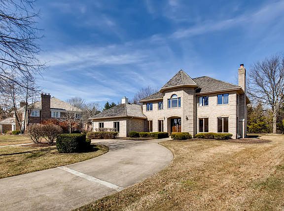 2nd image of 116 Saint Francis Cir