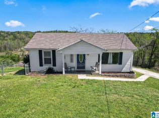 2217 Fulton Dr, Fultondale, AL 35068