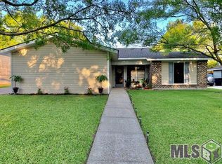 1634 Brookhollow Dr, Baton Rouge, LA 70810