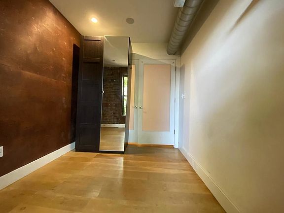 4th image of 578 Union St #F