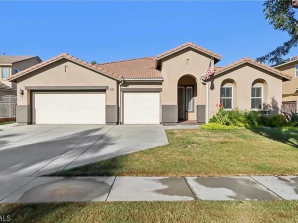 33711 Shamrock Ln, Murrieta, CA 92563